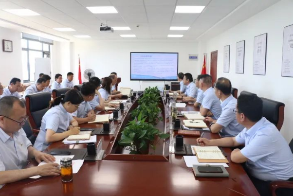 星空网页版·官方站 - 星空(中国)
召开党委理论中心组集体学习会议(图2)