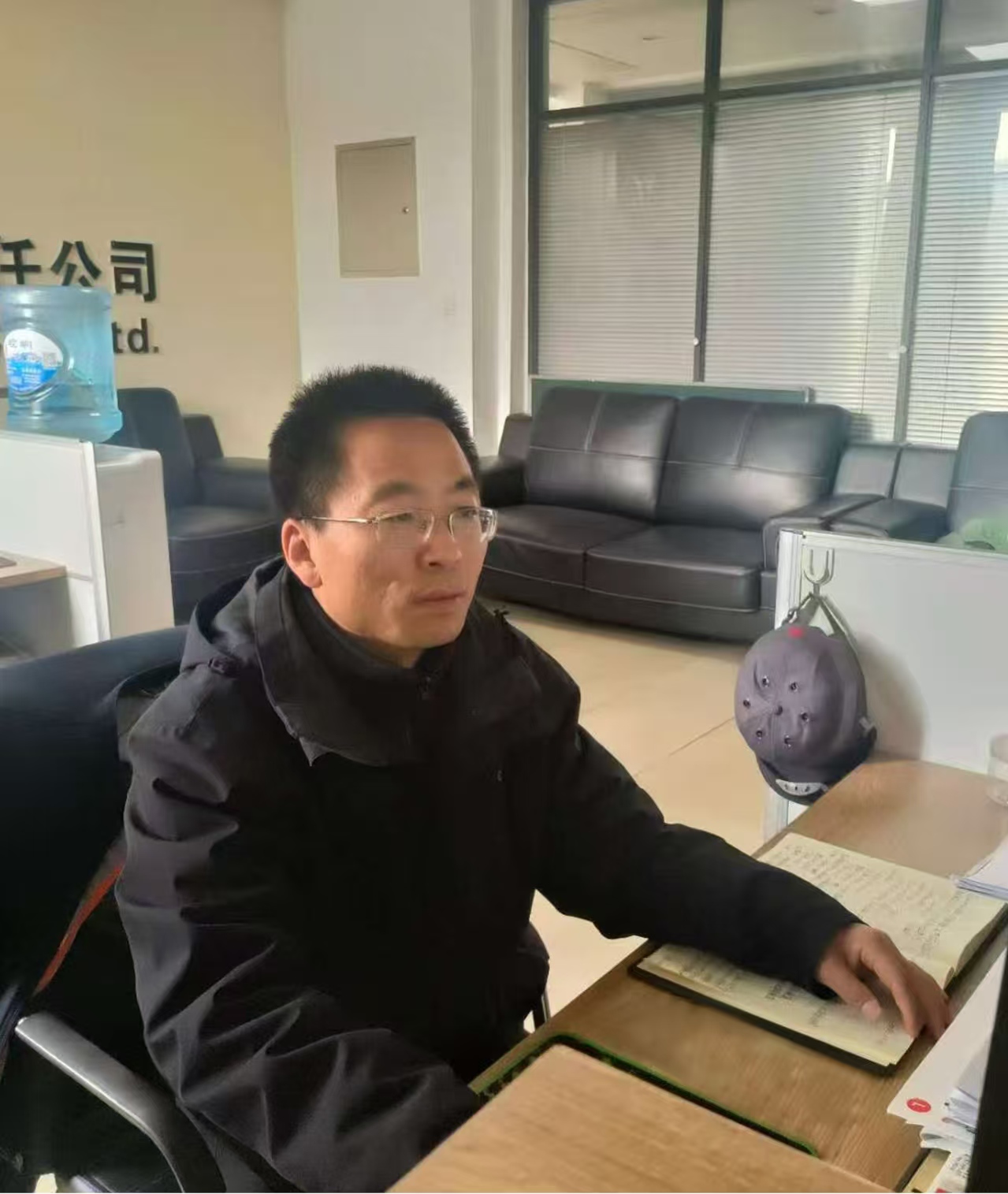 中共星空网页版·官方站 - 星空(中国)
委员会关于对2025年度“产投榜样”进行公示的公告(图2) 中共星空网页版·官方站 - 星空(中国)
委员会关于对2025年度“产投榜样”进行公示的公告(图2)